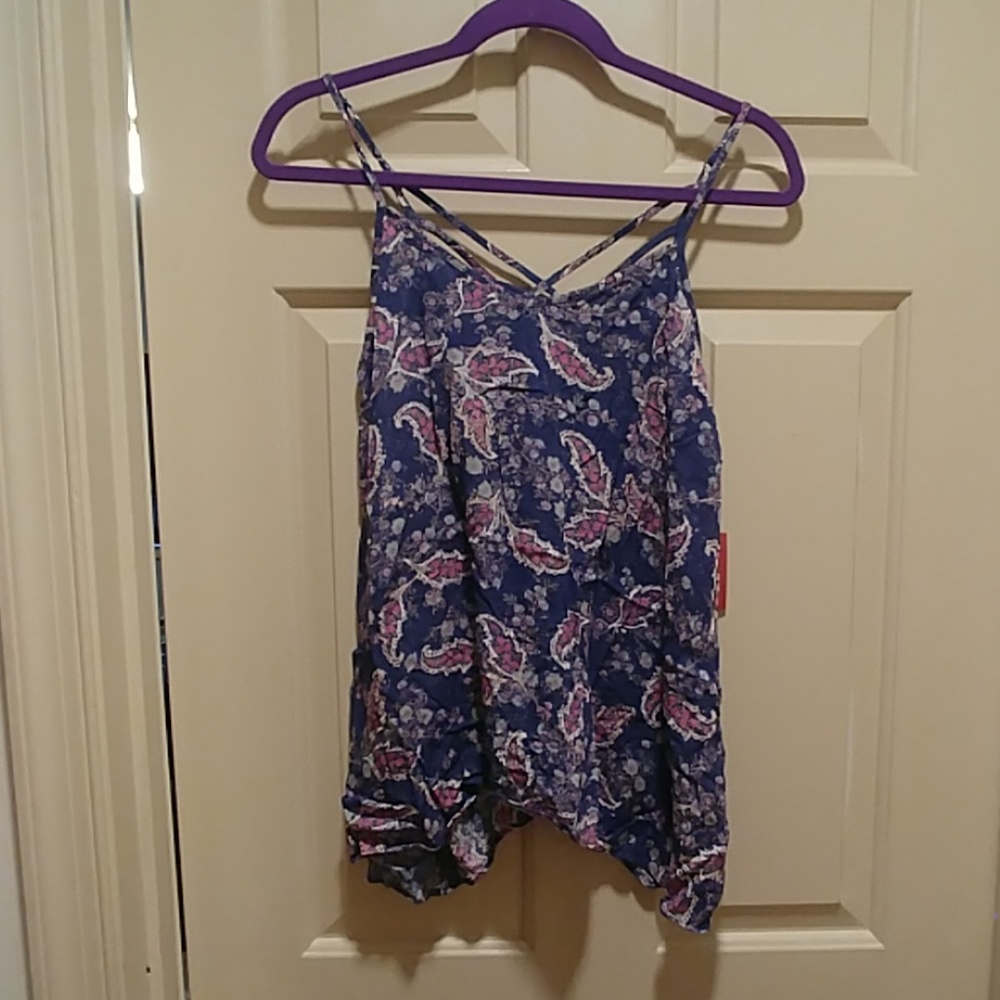 Nwt Blue Paisley tank